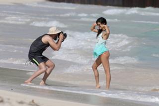 Sara Sampaio feet photo thumbnail