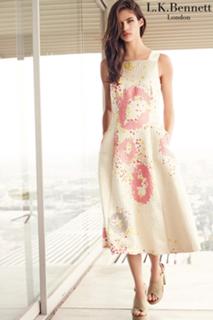 Sara Sampaio feet photo thumbnail