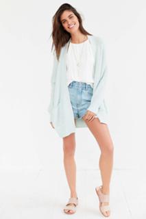 Sara Sampaio feet photo thumbnail