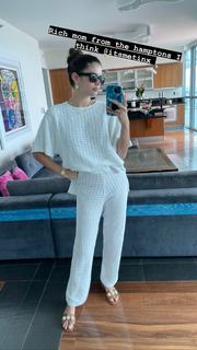 Sara Sampaio feet photo thumbnail