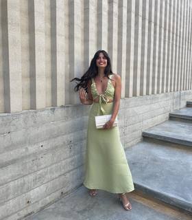 Sara Sampaio feet photo thumbnail