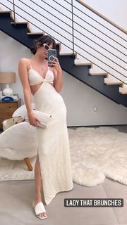 Sara Sampaio feet photo thumbnail