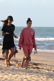 Sara Sampaio feet photo thumbnail