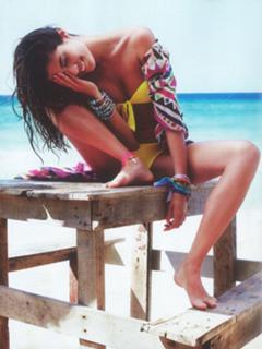 Sara Sampaio feet photo thumbnail