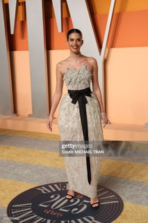 Sara Sampaio feet photo thumbnail