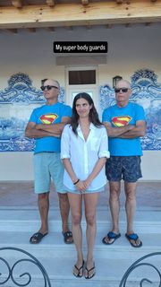 Sara Sampaio feet photo thumbnail