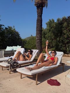 Sara Sampaio feet photo 3