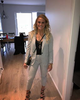 Sara Sigmunsdóttir feet photo 14
