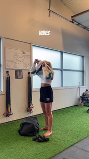 Sara Sigmunsdóttir feet photo 14