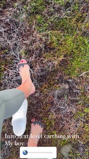 Sara Sigmunsdóttir feet photo 11
