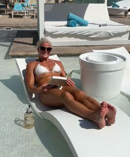 Sara Sigmunsdóttir feet photo 5