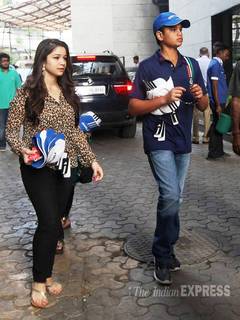 Sara Tendulkar feet photo thumbnail