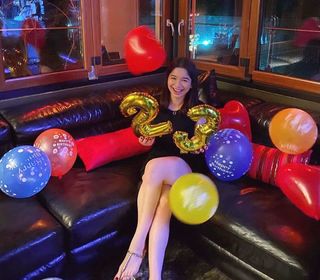 Sara Tendulkar feet photo thumbnail