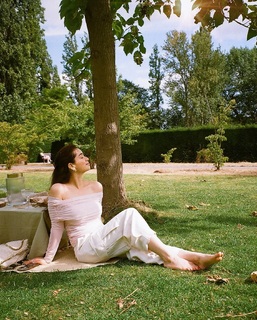 Sara Tendulkar feet photo thumbnail