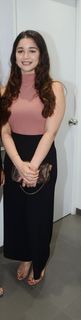 Sara Tendulkar feet photo thumbnail
