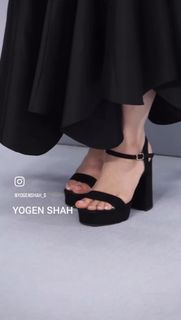 Sara Tendulkar feet photo thumbnail