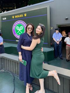 Sara Tendulkar feet photo thumbnail