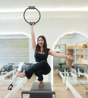 Sara Tendulkar feet photo thumbnail