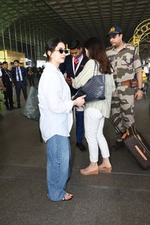 Sara Tendulkar feet photo 1