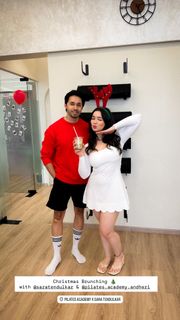 Sara Tendulkar feet photo 17