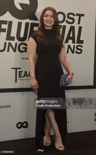 Sara Tendulkar feet photo 4