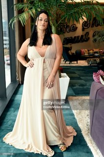 Sara Tomko feet photo 13