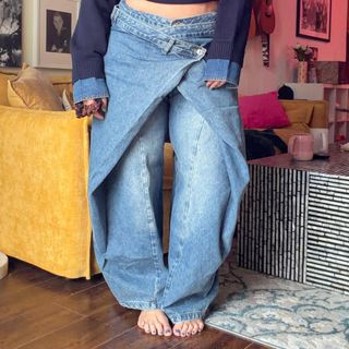 Sara Tomko feet photo 2