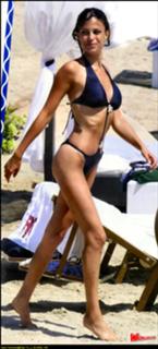 Sara Tommasi feet photo thumbnail