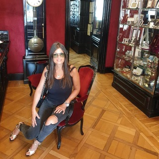 Sara Tommasi feet photo thumbnail