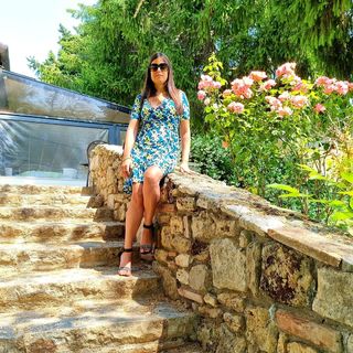 Sara Tommasi feet photo thumbnail