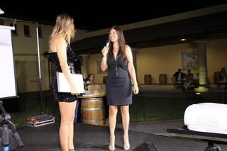 Sara Tommasi feet photo thumbnail
