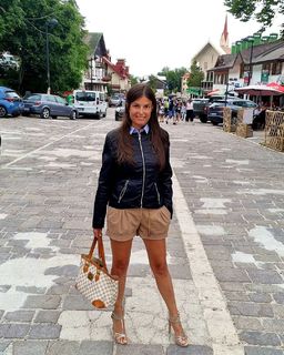 Sara Tommasi feet photo thumbnail