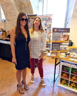 Sara Tommasi feet photo thumbnail