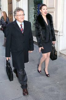 Sara Tommasi feet photo thumbnail