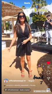 Sara Tommasi feet photo thumbnail