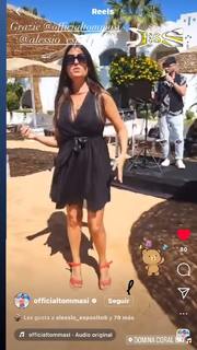 Sara Tommasi feet photo thumbnail
