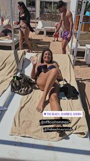Sara Tommasi feet photo thumbnail