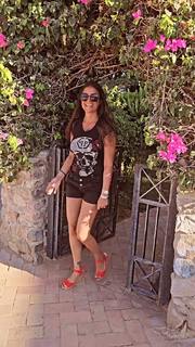 Sara Tommasi feet photo thumbnail