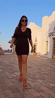 Sara Tommasi feet photo thumbnail