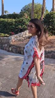 Sara Tommasi feet photo thumbnail