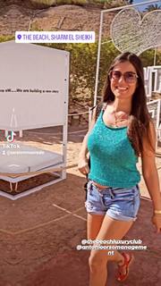 Sara Tommasi feet photo thumbnail