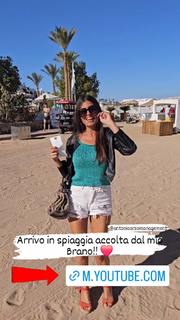 Sara Tommasi feet photo thumbnail