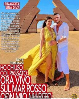 Sara Tommasi feet photo thumbnail