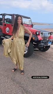 Sara Tommasi feet photo thumbnail