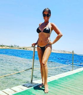 Sara Tommasi feet photo thumbnail