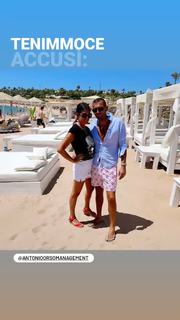 Sara Tommasi feet photo thumbnail