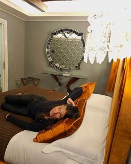 Sara Tommasi feet photo thumbnail