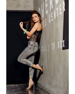 Sara Uribe feet photo 16