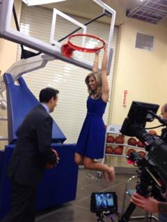 Sara Walsh feet photo thumbnail