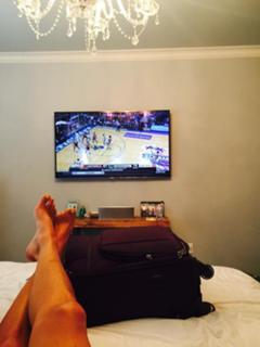 Sara Walsh feet photo thumbnail